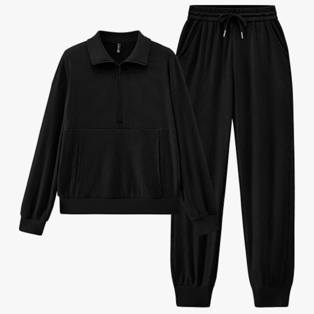 NWOT • Pretty Garden 2 Piece Sweater/Joggers Set